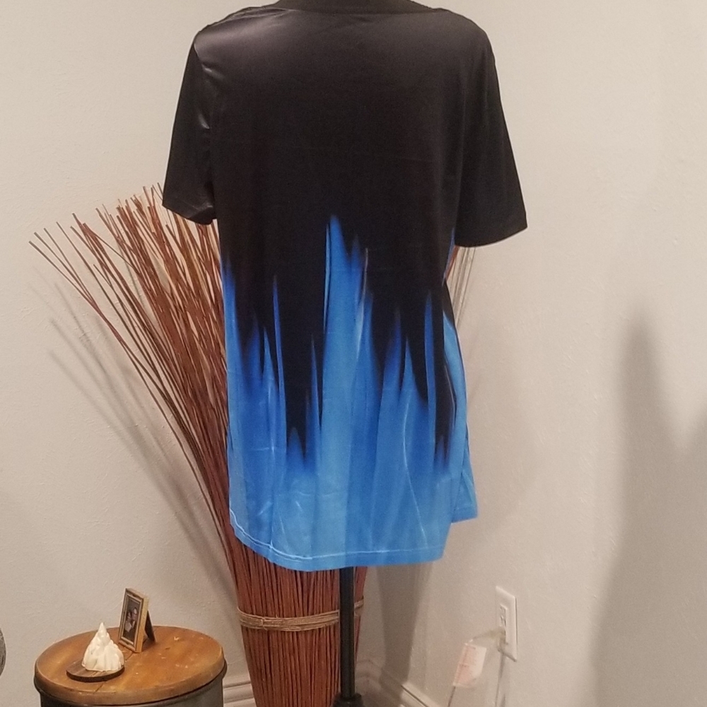 Shirt - Picture 2 of 3